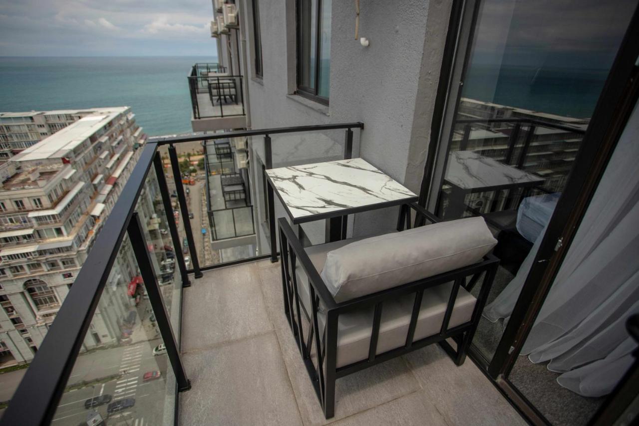 Gumbati Apart Hotel Batumi Exterior foto