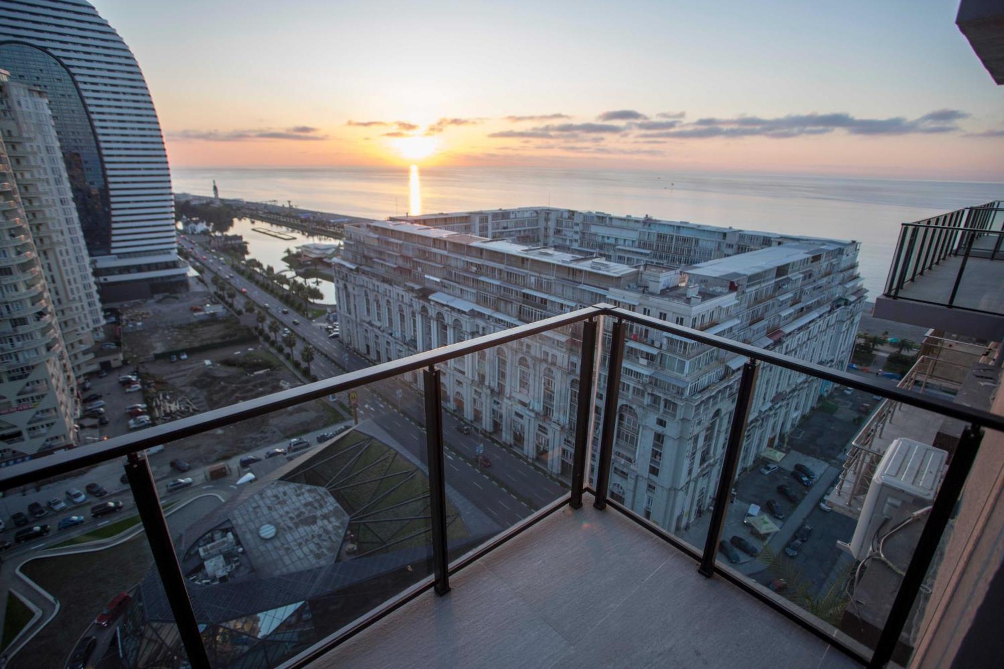 Gumbati Apart Hotel Batumi Exterior foto